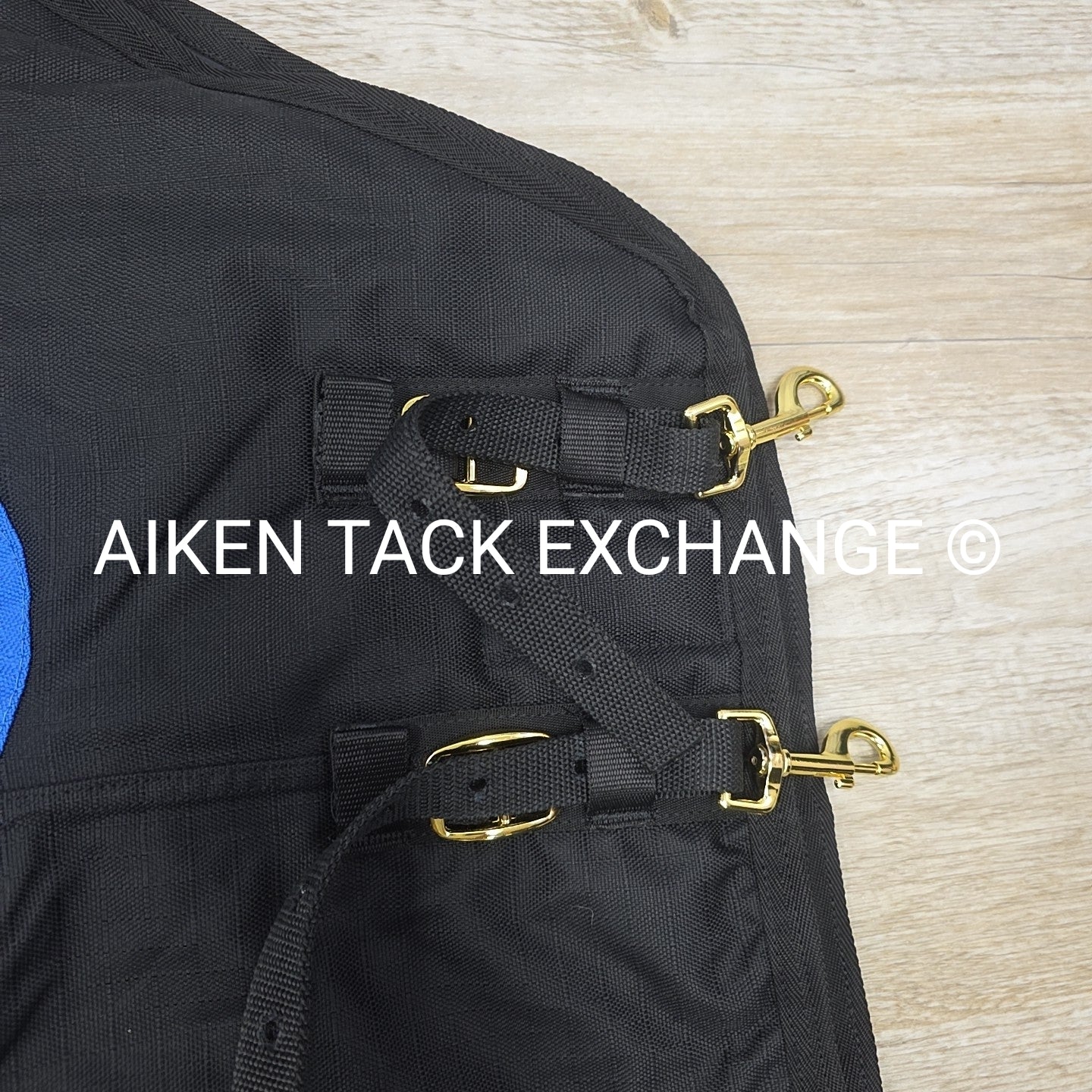 Schneiders Storm Shield Medium Weight Turnout Blanket, 82"