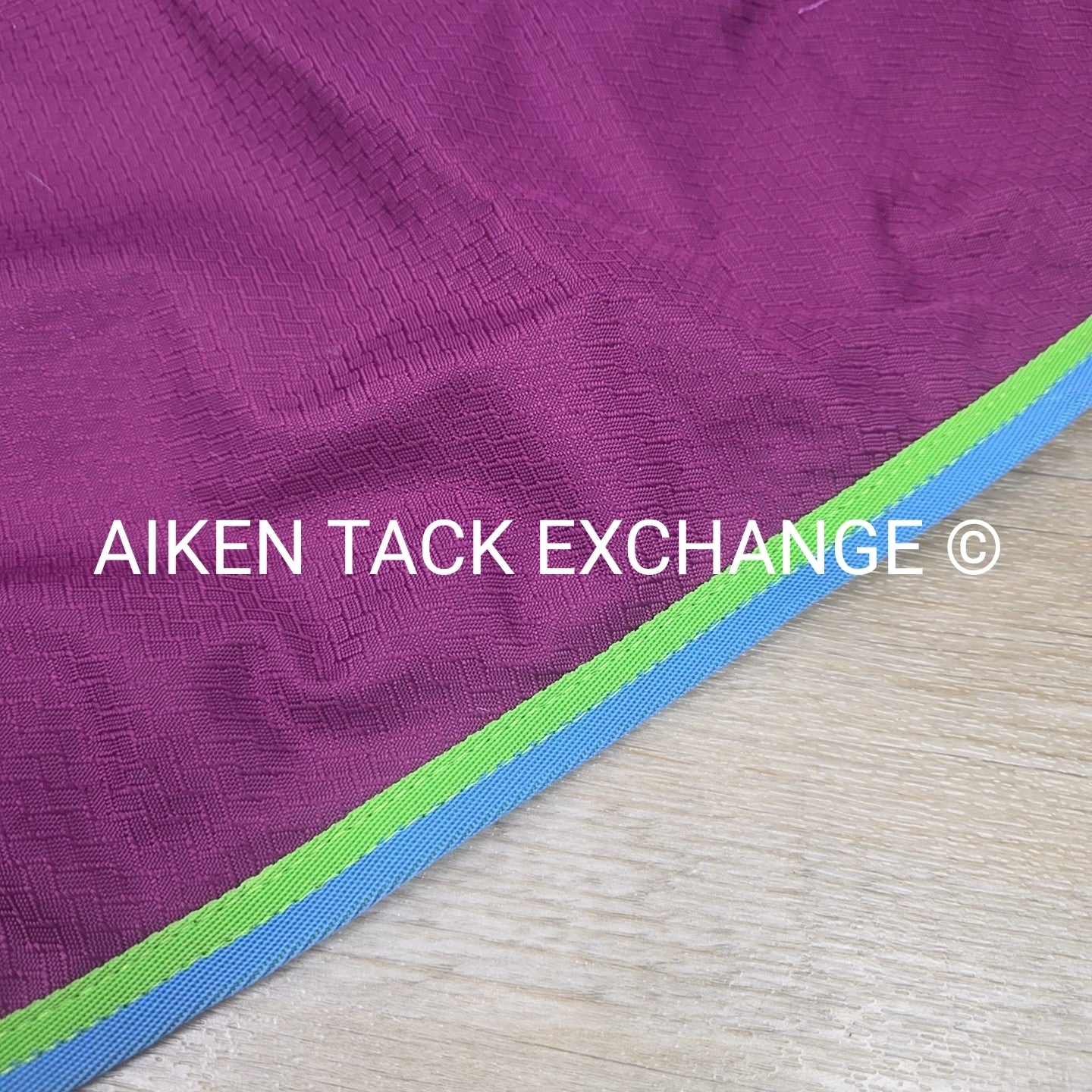 Premier Equine Neck Cover, 0g fil, Size Medium
