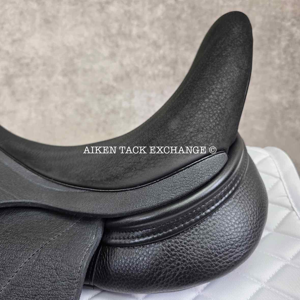 2025 Custom Saddlery Wolfgang Constanze 2 Monoflap Dressage Saddle, 17.5" Seat, Adjustable Tree, Wool Flocked Panels
