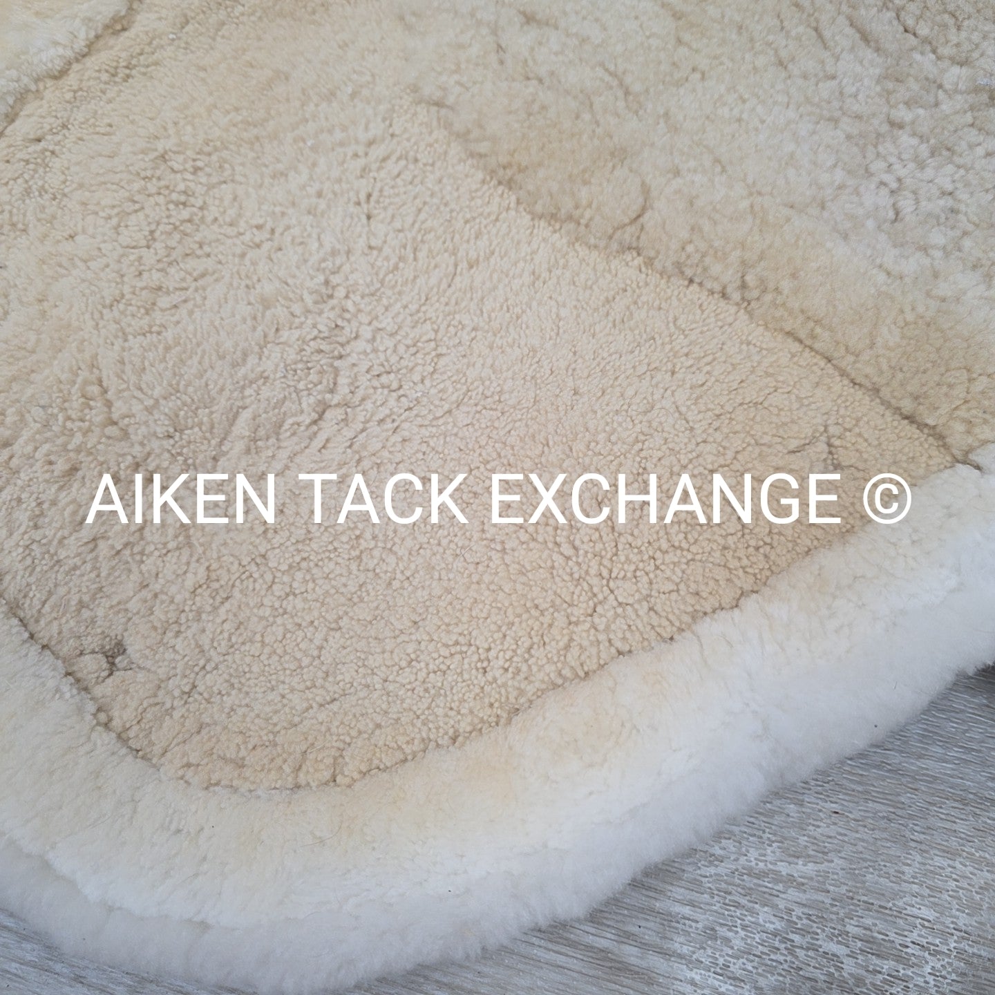 Fleeceworks Sheepskin Classic All Purpose Saddle Pad