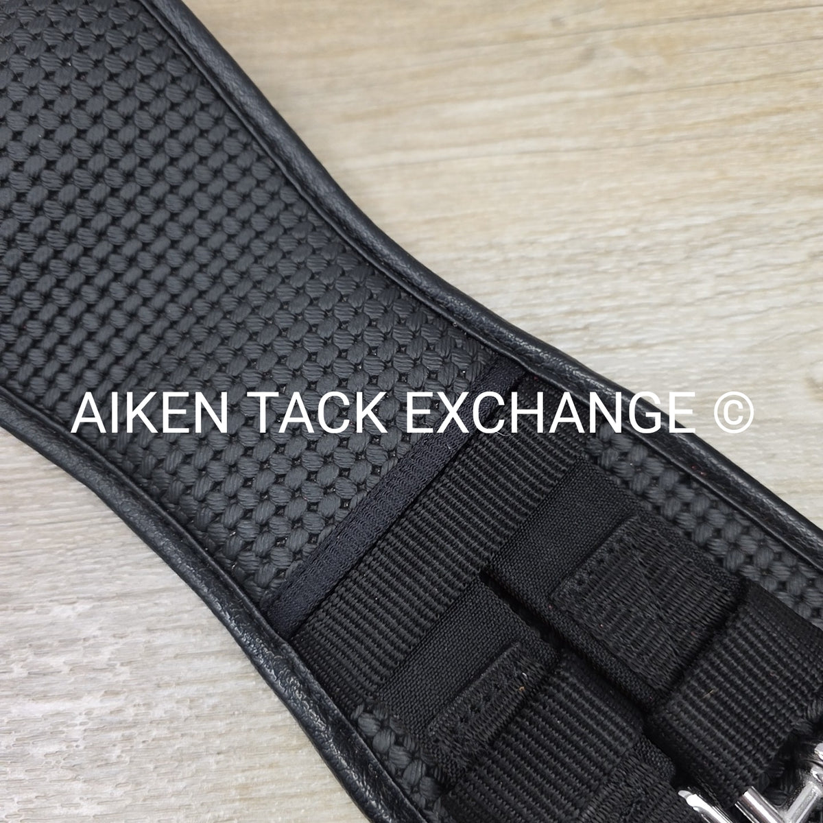 Ovation Airform Chafeless Dressage Girth, Black, 22"