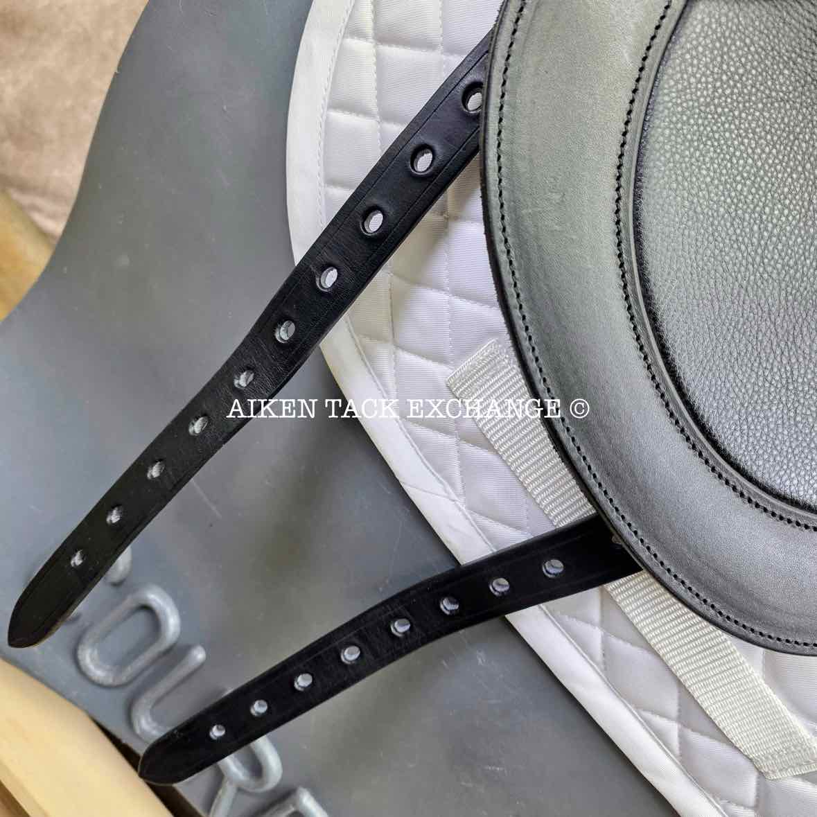 2023 Envy by Custom Saddlery Motion Monoflap Dressage Saddle, 18" Seat, Adjustable Tree, Wool Flocked Panels