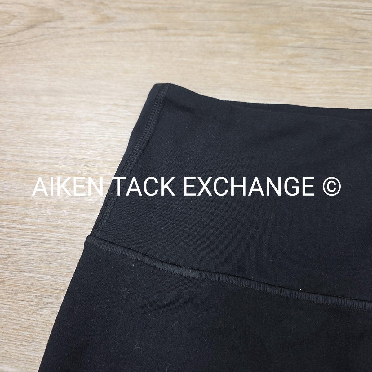 Zobha Leggings, Size Medium