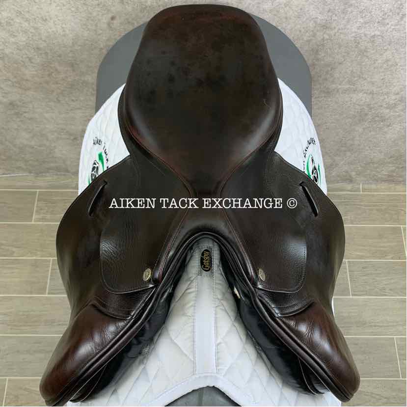 Mark Todd Close Contact Jump Saddle, 17.5" Seat, Medium Narrow Tree, Wool Flocked Panels