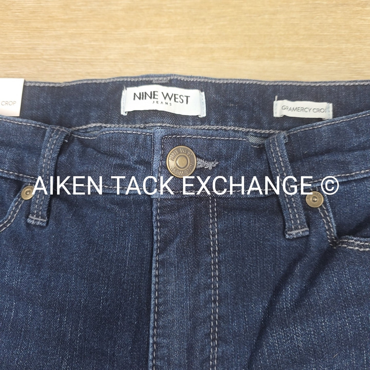 Nine West Gramercy Crop Jeans, Size 10