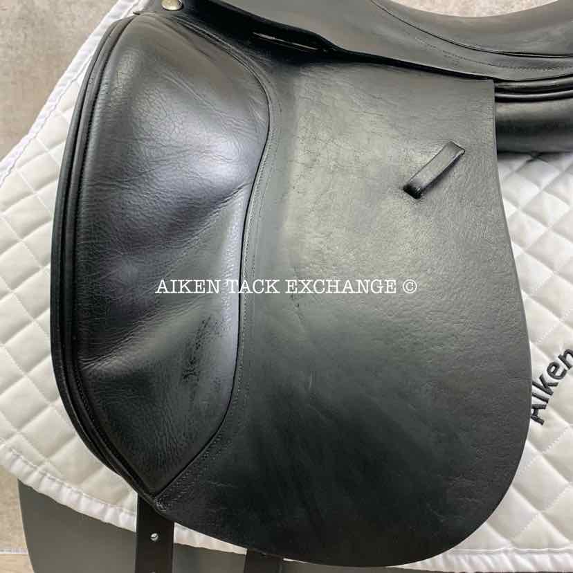 **SOLD** Jaguar by Harry Dabbs XKC Dressage Saddle, 17" Seat, Medium Wide Tree, Wool Flocked Panels, Buffalo Leather