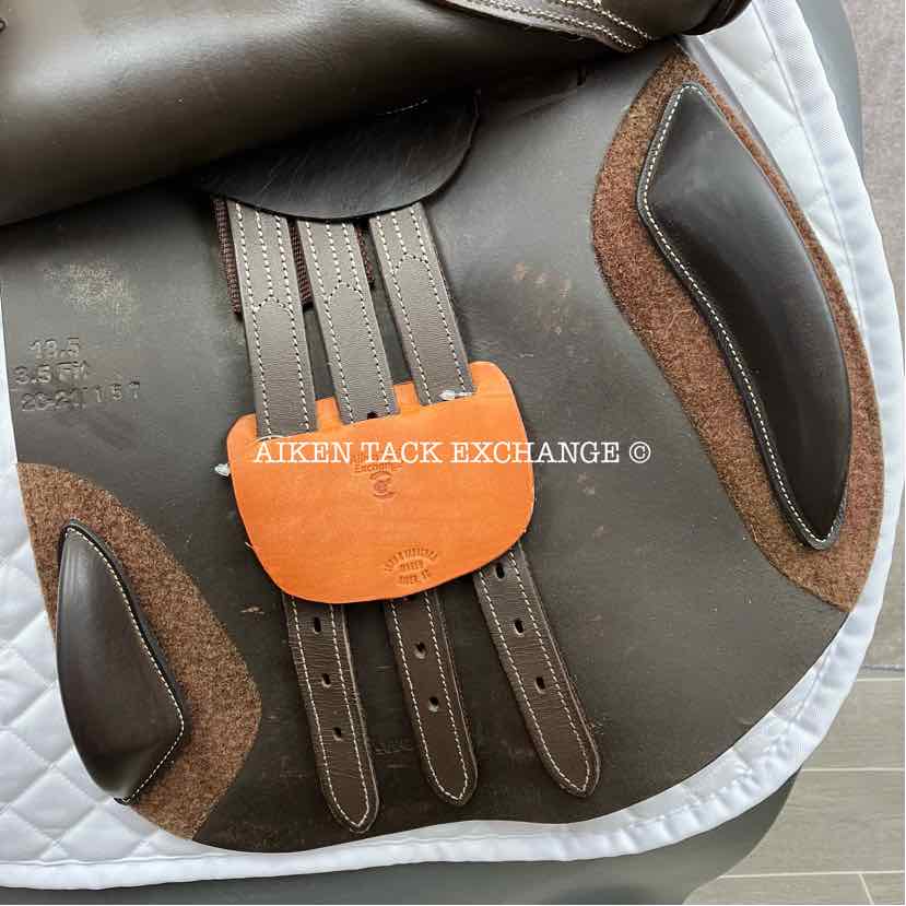 HDR Pro Concept Close Contact Jump Saddle, 18.5" Seat, 3.5 Fit - Wide Tree, Foam Panels
