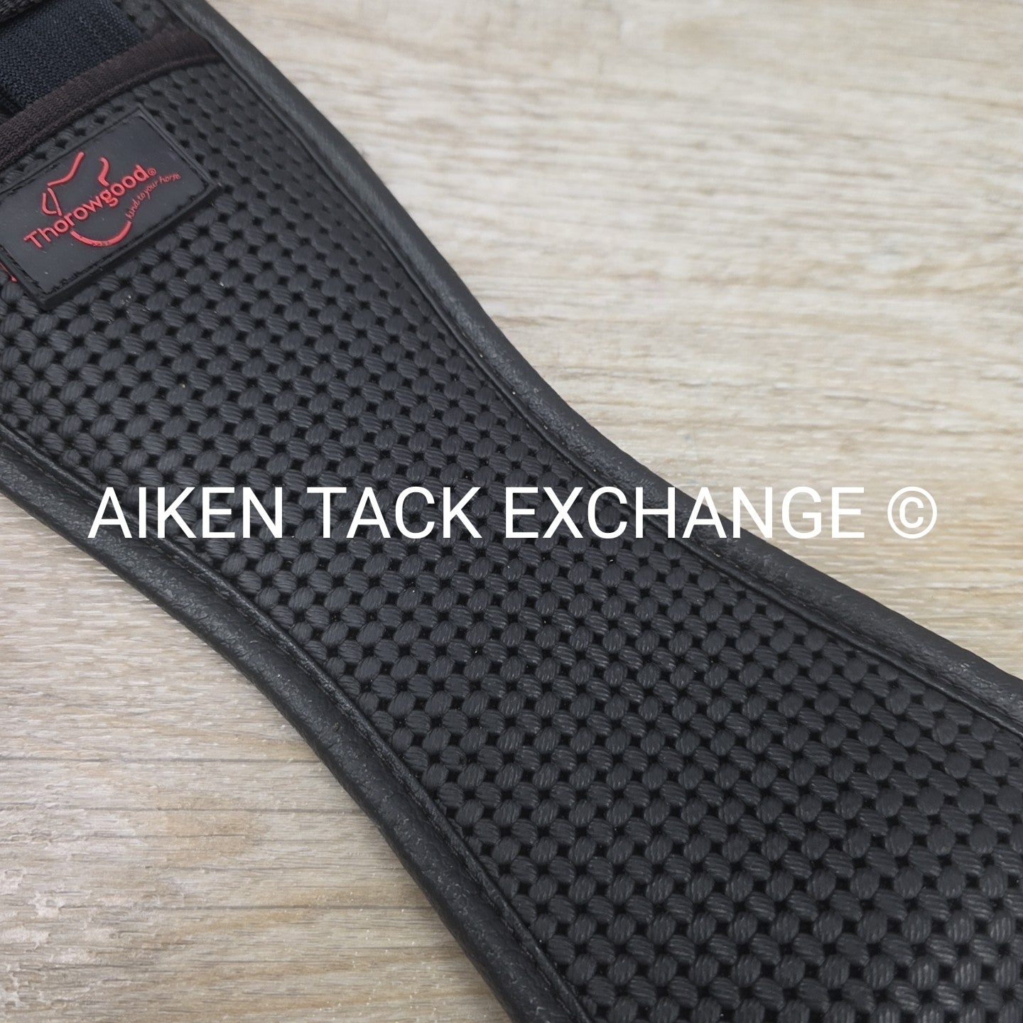 Thorowgood Synthetic Dressage Girth, Black, 28"
