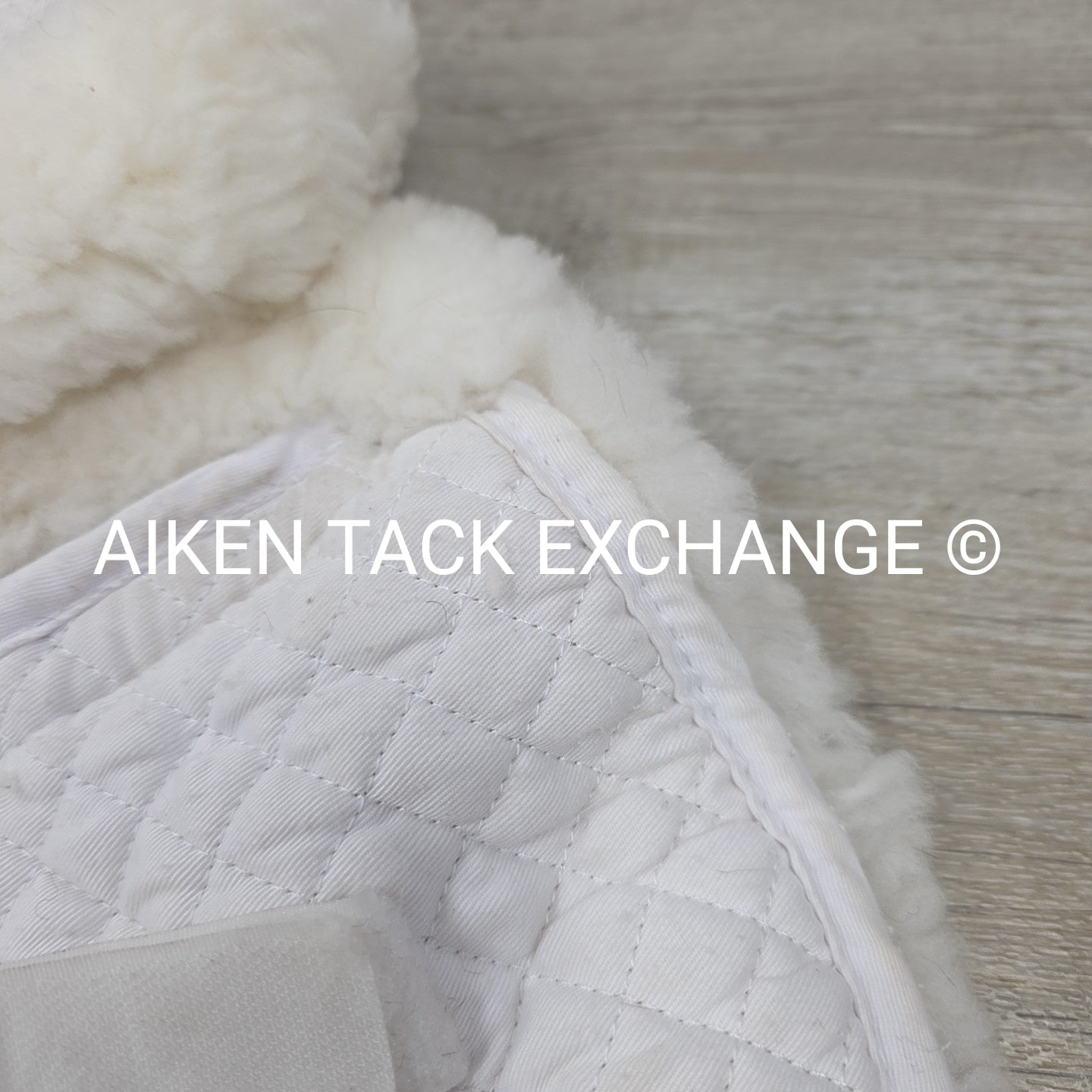 Majyk Equipe Ergonomics Correction Sheepskin Half Pad with Impact Shims, Size Me