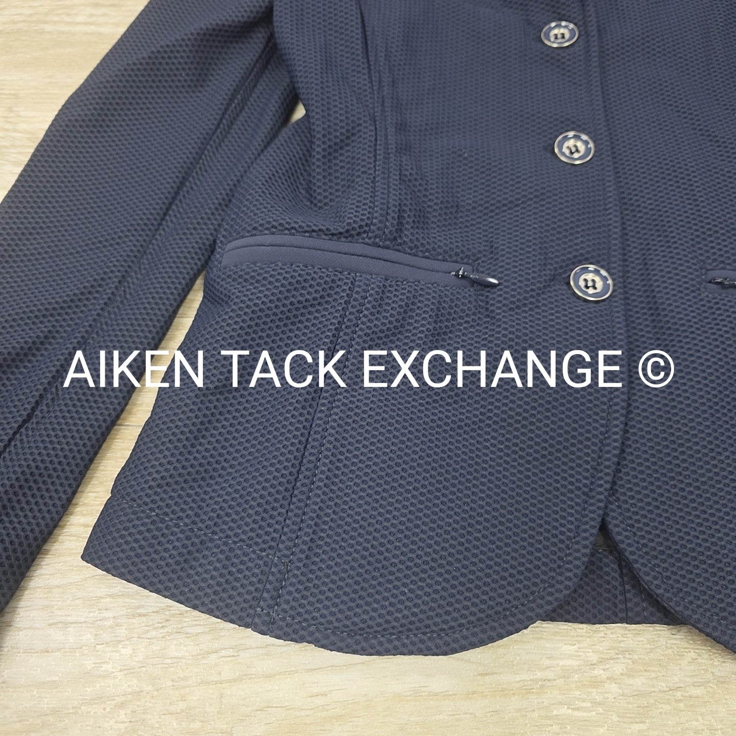 Ovation Mesh Hybrid Show Coat, Size 10