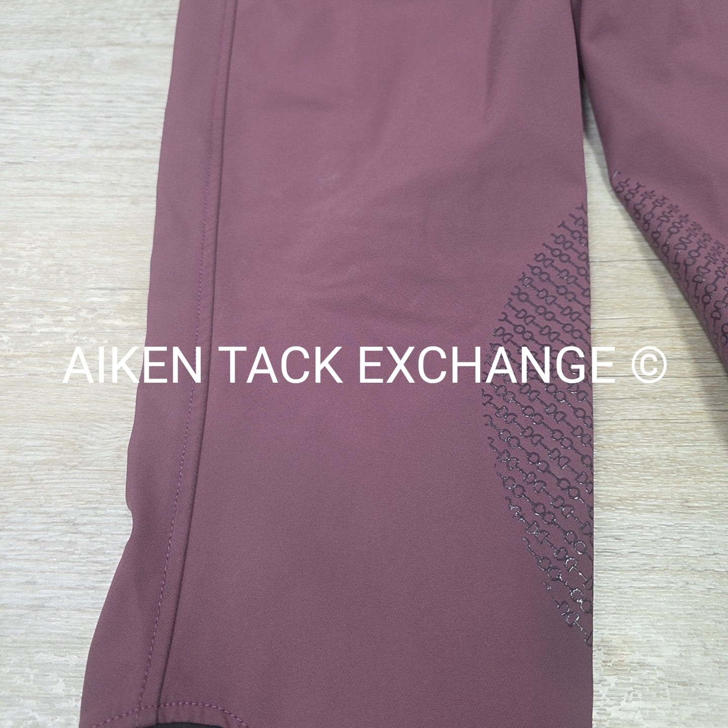 Dover Saddlery Wellesley Silicone Grip Knee Patch Breeches, Size 32