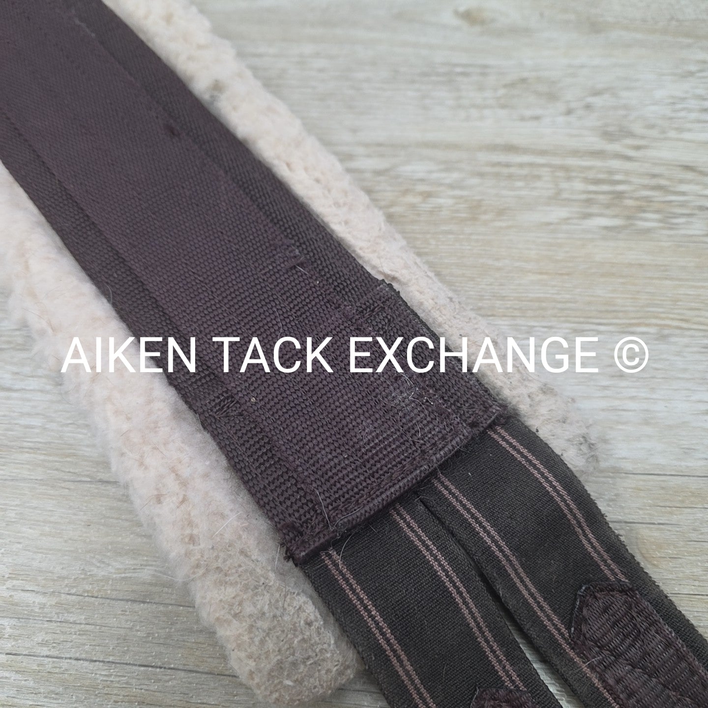 Shires Fleece Girth with Double End Elastic, Brown, 56"