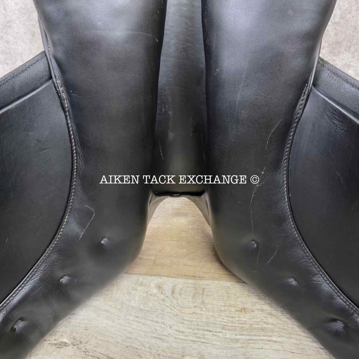 1990 Kieffer Wein DL Dressage Saddle, 17" Seat, Medium Wide Tree, Wool Flocked Panels