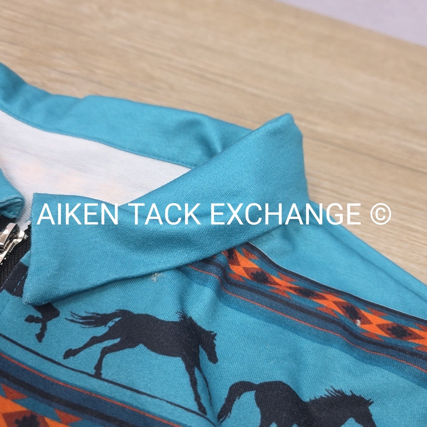 Long Sleeve 1/4 Zip Top, Size X-Large