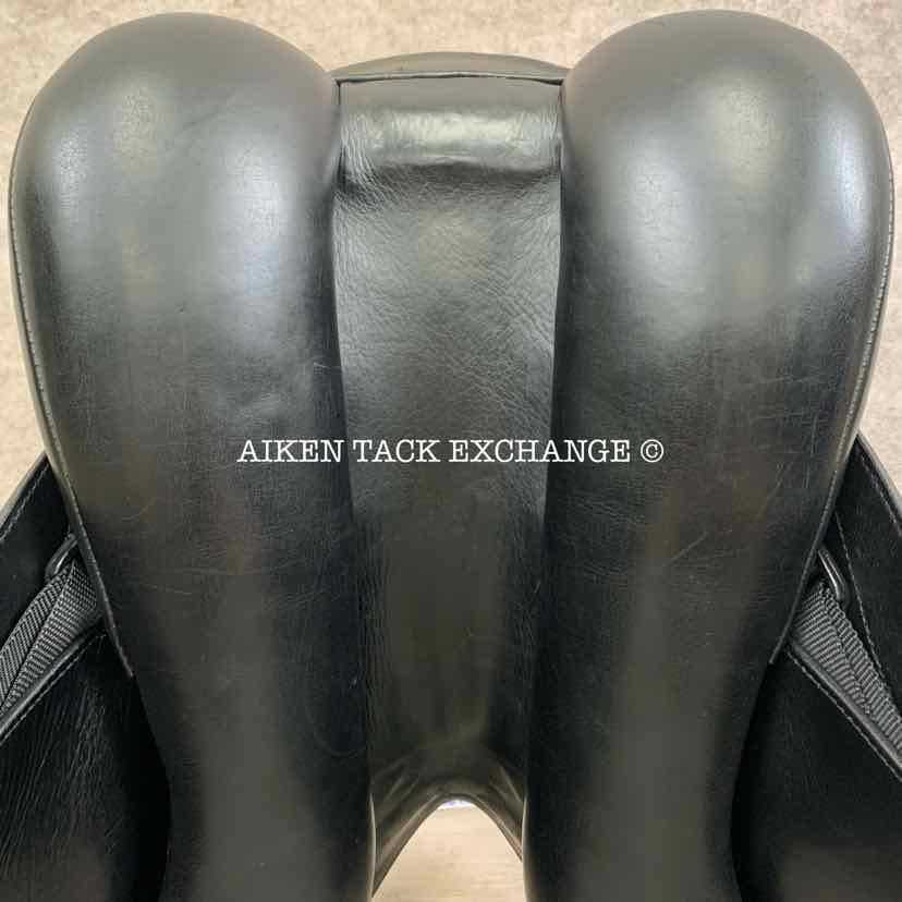 2006 Schleese Wave Dressage Saddle, 18" Seat, Adjustable AdapTree, Wool Flocked Panels