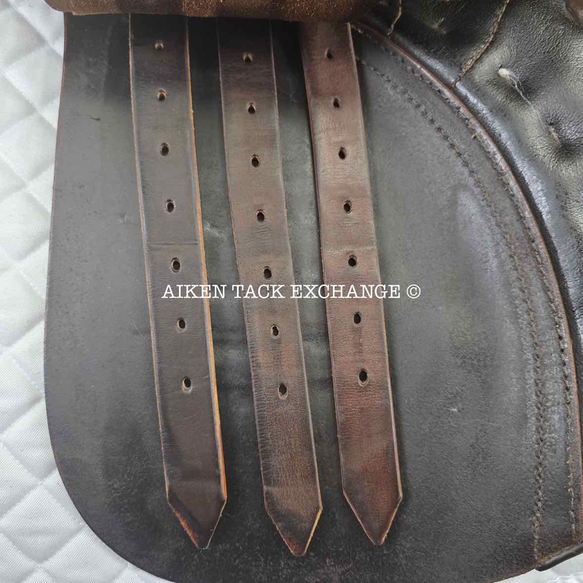 1993 Passier Gewalkt VD All Purpose Saddle, 17" Seat, Medium Tree, Wool Flocked Panels