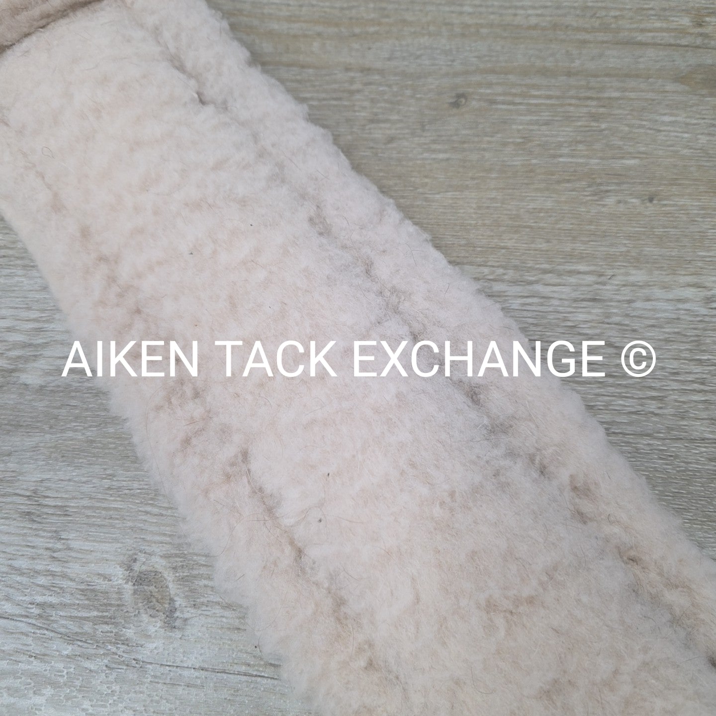 Shires Fleece Girth with Double End Elastic, Brown, 56"