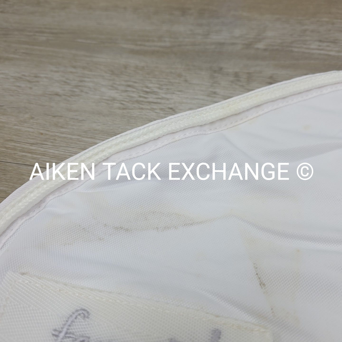 Fenwick Equestrian Therapeutic Jade Cooler, White (has marks), 82"
