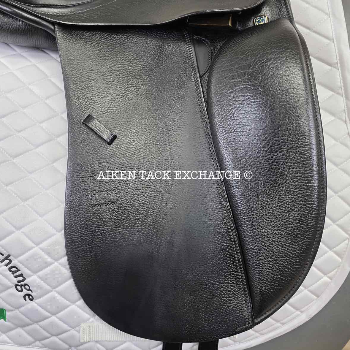 2017 Stubben Genesis Special Dressage Saddle, 17.5" Seat with Biomex, 27cm Tree - Narrow, Wool Flocked Panels