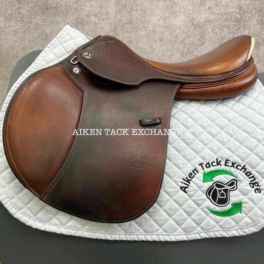 **SOLD** 2019 Prestige Paris Classic Close Contact Jump Saddle, 18" Seat, 33 Tree - Medium (Adjustable), Foam Panels
