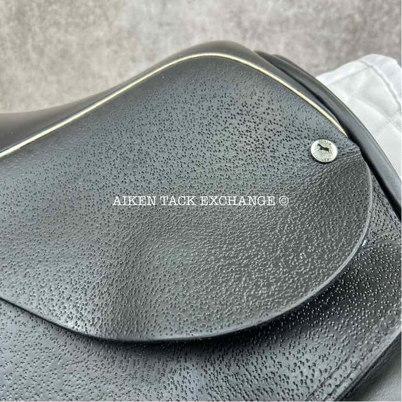 **SOLD** 2020 Black Country Eloquence Dressage Saddle, 18.5" Seat, Medium Wide Tree, Wool Flocked Panels