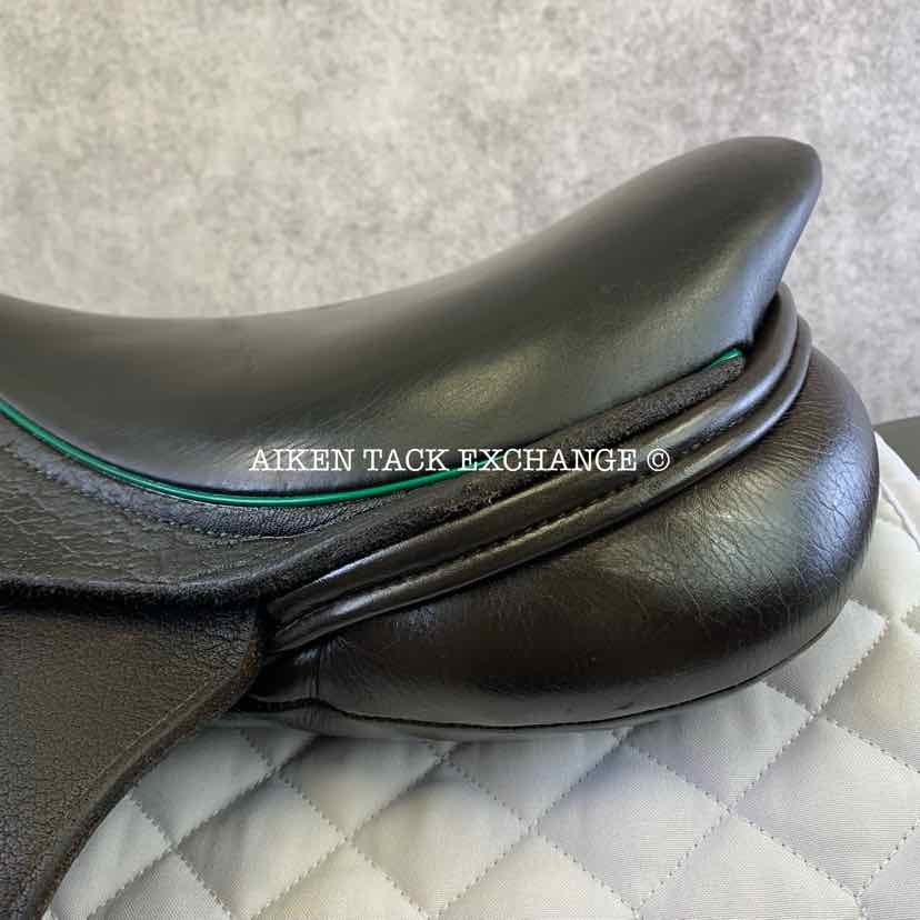 2019 Custom Saddlery Monte Carlo Monoflap Jump Saddle, 17" Seat, Adjustable Tree, Wool Flocked Panels