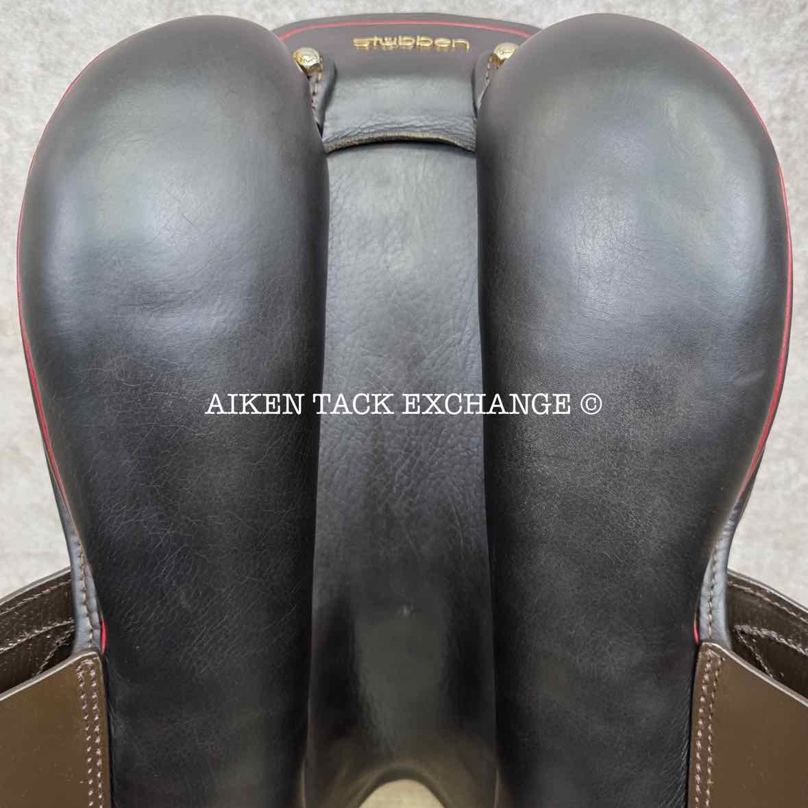 **On Trial** 2021 Stubben Phoenix Elite Close Contact Jump Saddle, 18" Seat, 30cm Tree - MW, Wool Flocked Panels