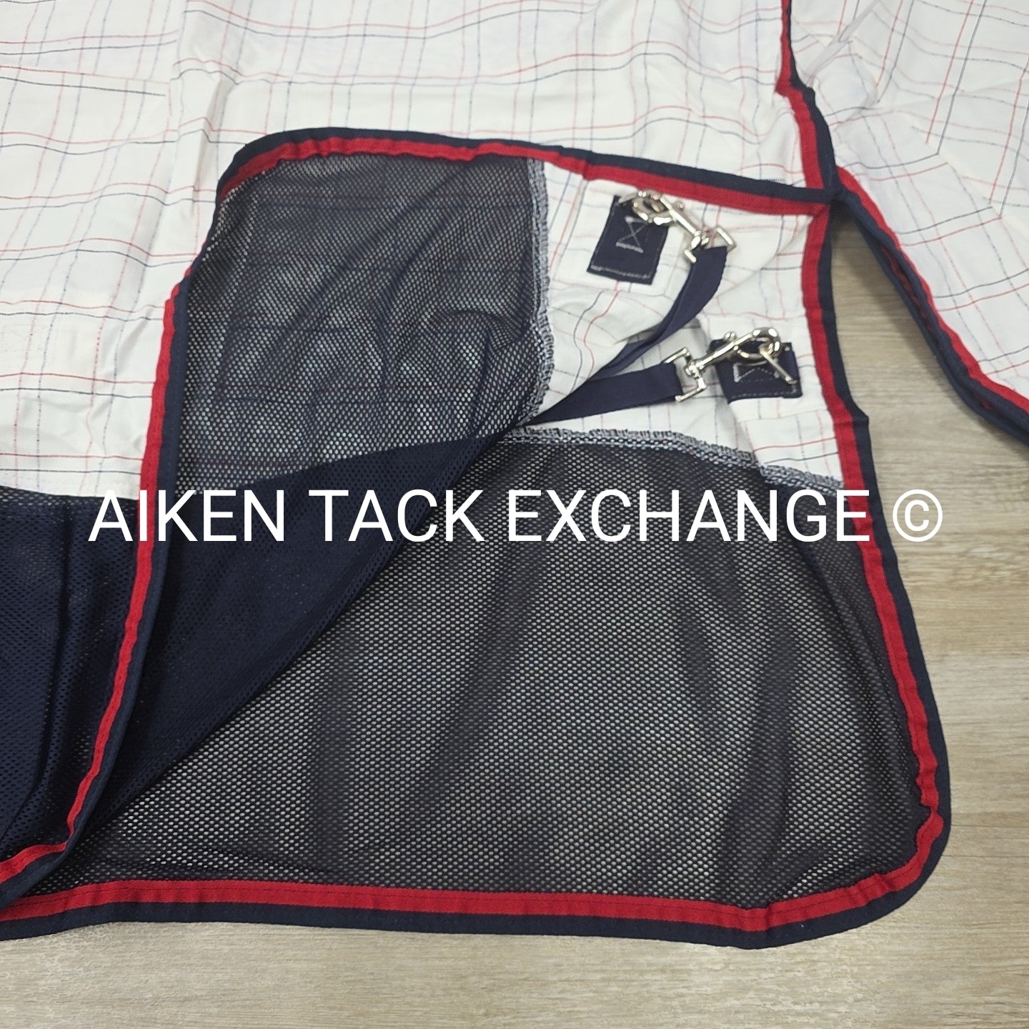 Weatherbeeta Breeze with Surcingle Combo Neck, 81"