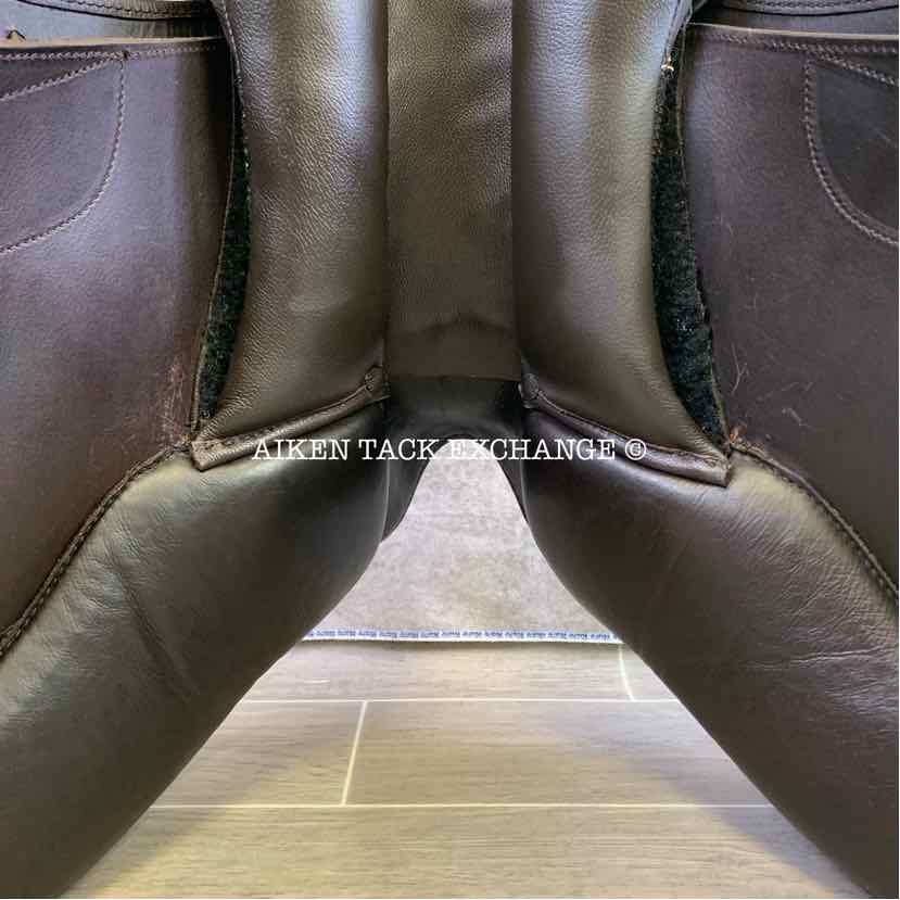 Pegasus Unicorn French Style Jump Saddle, 17.5" Seat, Auto-Adjusting Flex Tree, Comes with Pegasus Saddle Fitter Sheepskin Half Pad