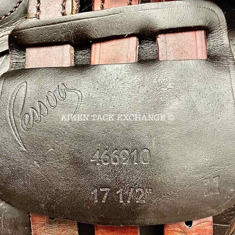 **SOLD** 2008 Pessoa Legacy XP Close Contact Jump Saddle, 17.5" Seat, Adjustable Tree - XCH Changeable Gullet, Wool Flocked Panels