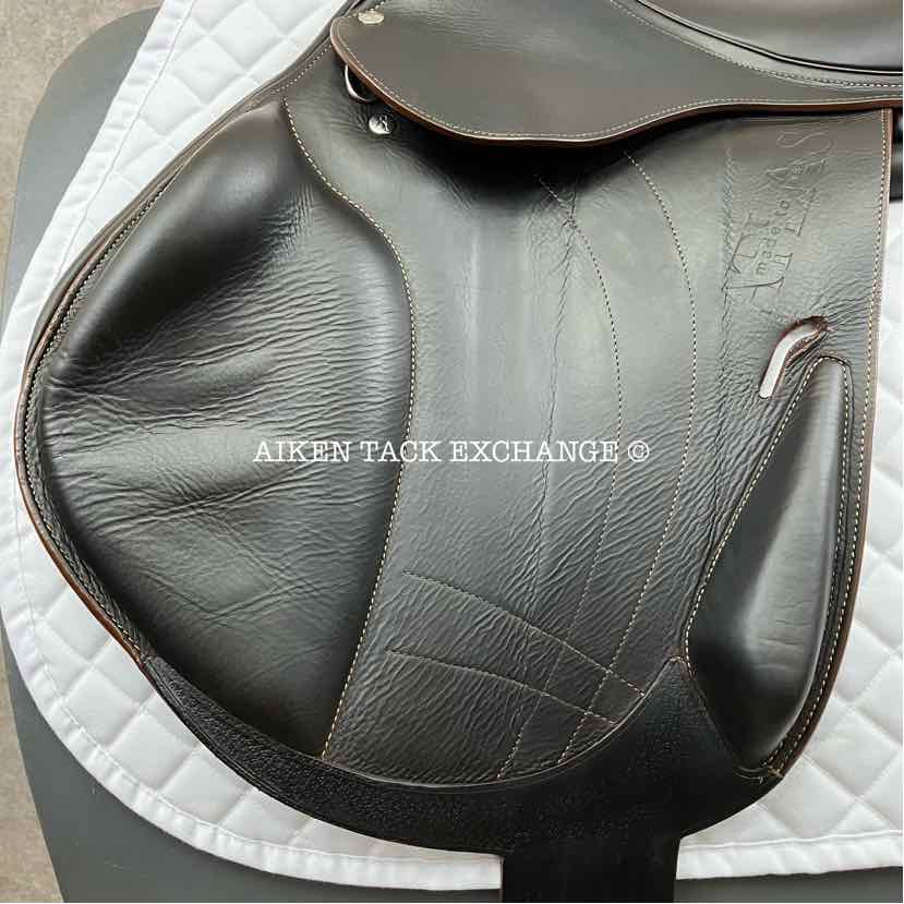 2023 Arion Atlas Cross Country Monoflap Jump Saddle, 17.5" Seat, 2A Flap, Medium Wide Tree, Foam Panels, Full Buffalo Leather