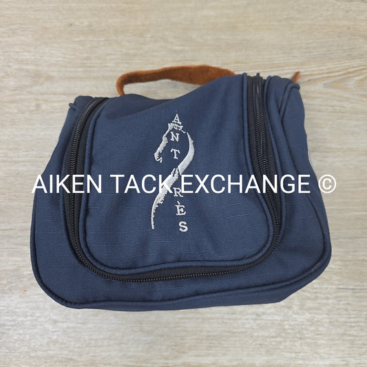 Antares Cleaning Kit Bag with Saddle Oil & Conditioner