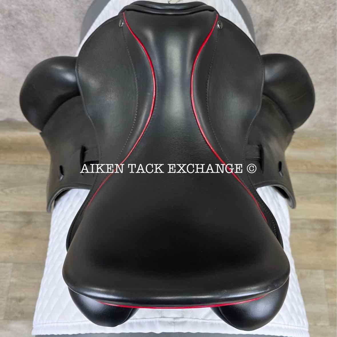2018 County Perfection "E" Monoflap Dressage Saddle, 17" Seat, Narrow Tree, Wool Flocked Skid Row Panels