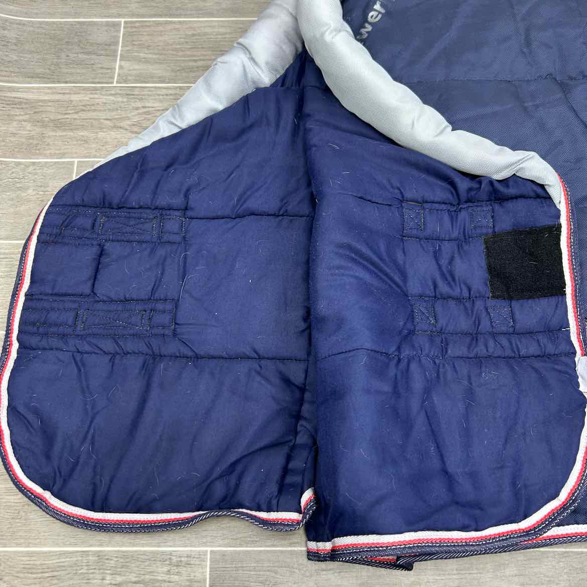 Diamond Horse 200G Fill Stable Blanket 81"