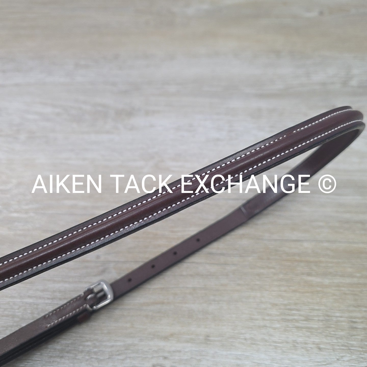 KL Select Red Barn Round Raised Standing Fancy Stitch Martingale, Size Cob