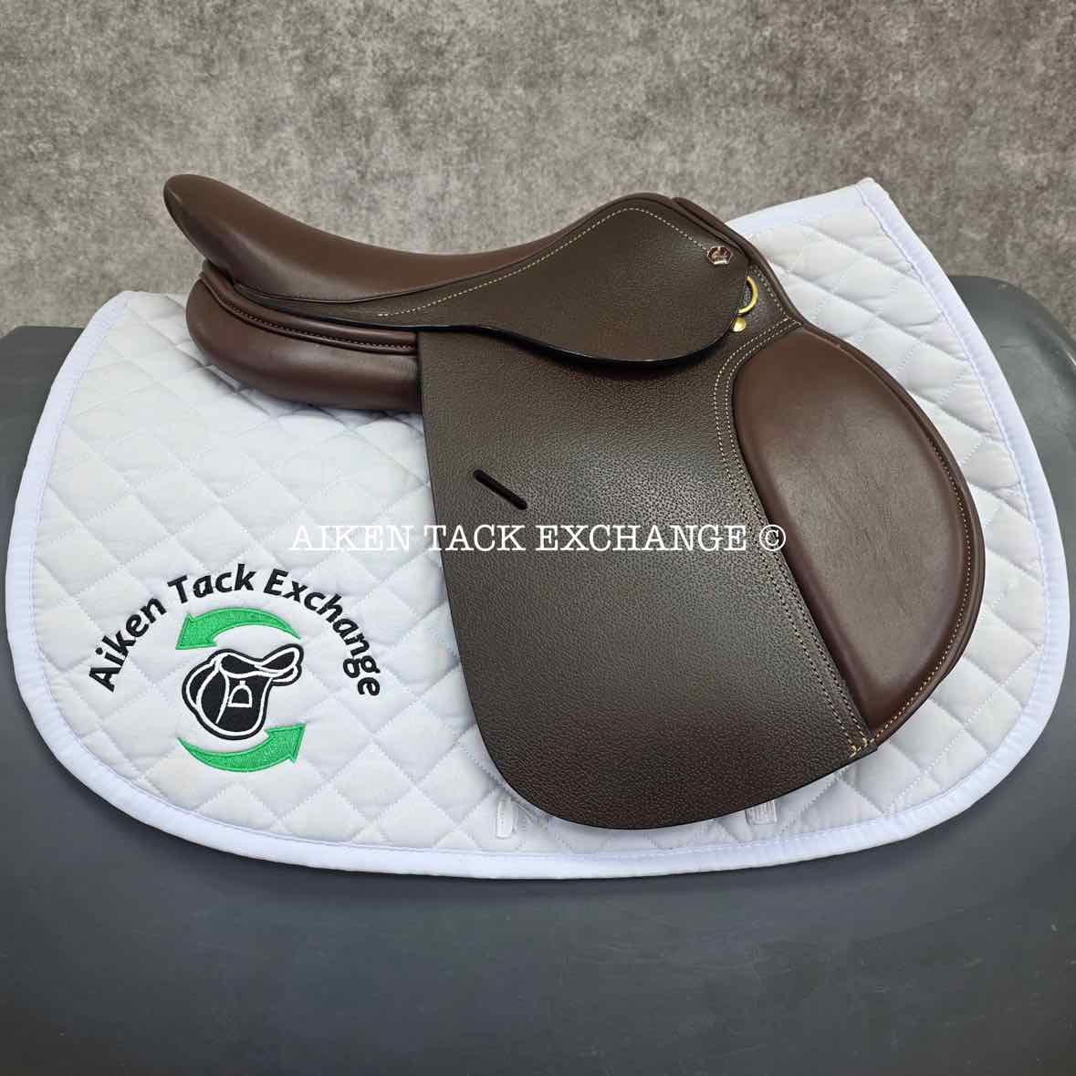 HDR - Henri de Rivel Novice Club Close Contact Jump Saddle, 15" Seat, Regular / Medium Tree, Foam Panels