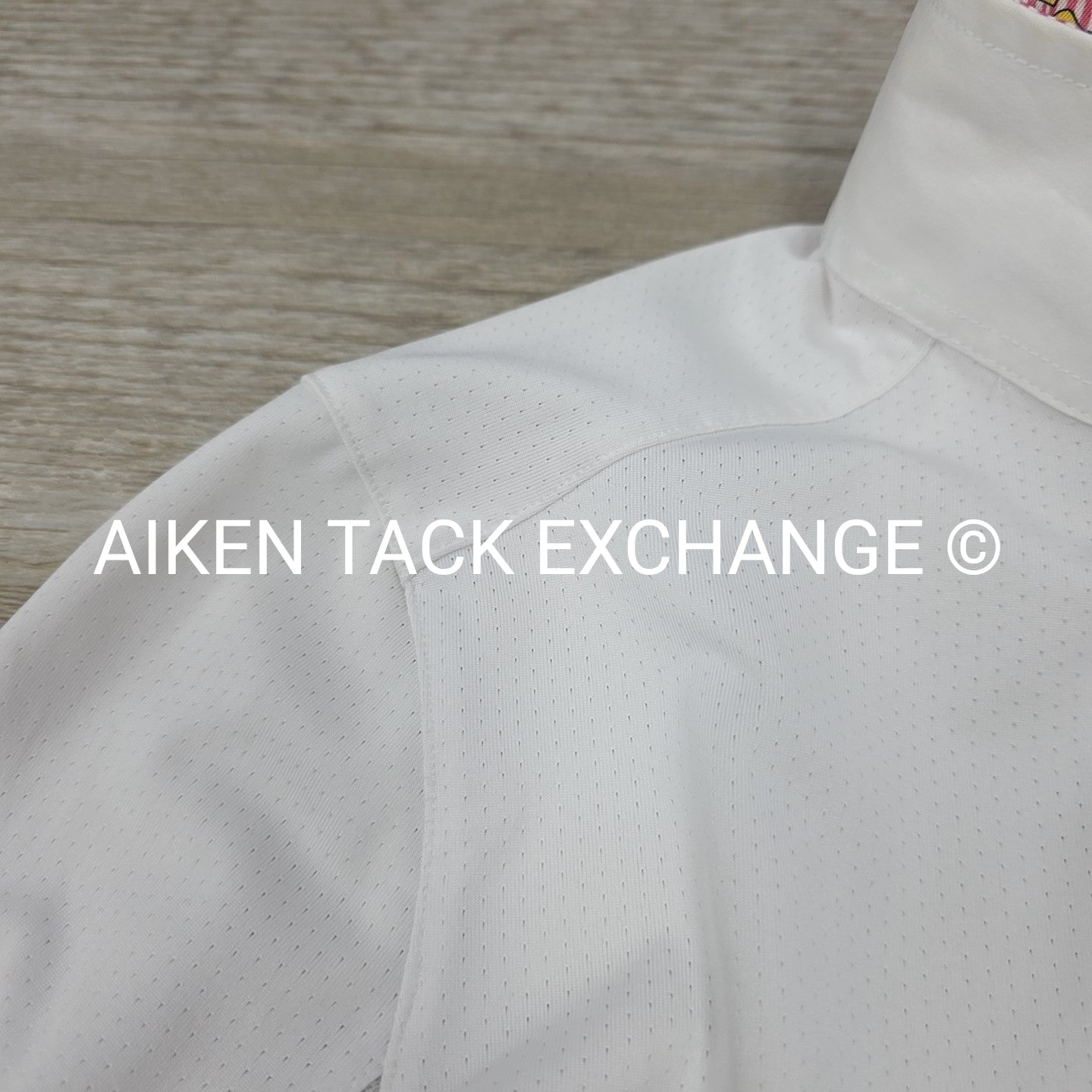 Essex Classics Talent Yarn Long Sleeve Sun Shirt Show Shirt, Size X-Small