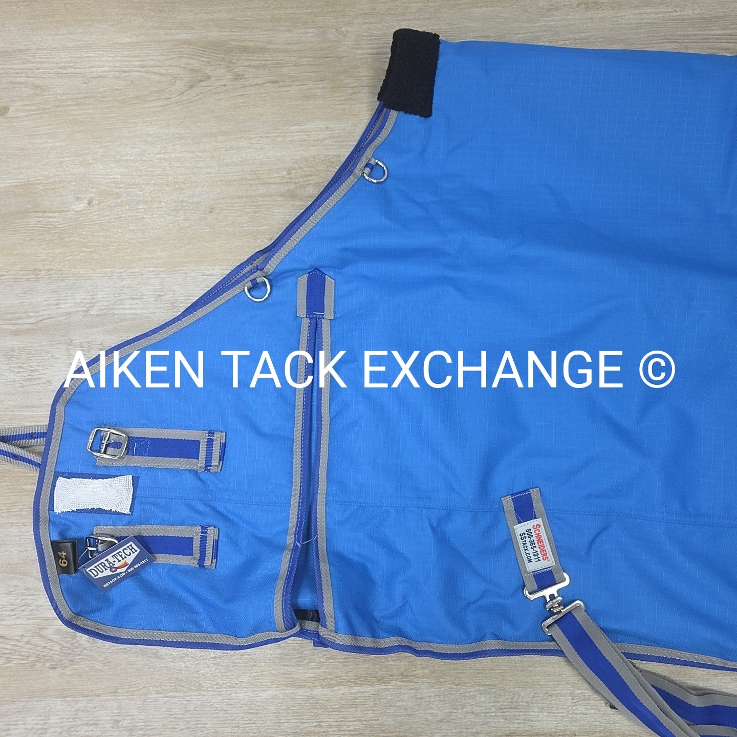 Schneiders Dura-Tech Viking Pony Medium Weight Turnout with Neck Cover, 64"