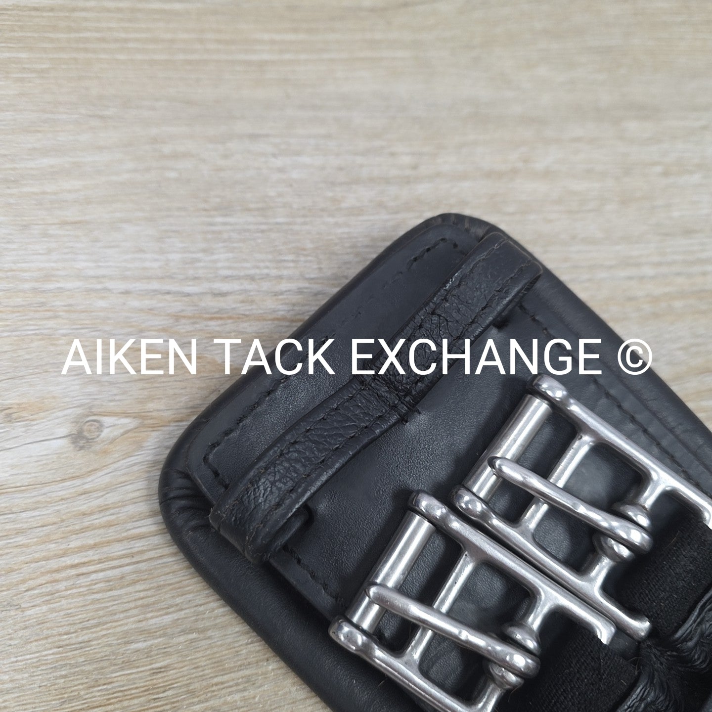 Total Saddle Fit StretchTec Shoulder Relief Girth with Leather Liner, Black, 20"