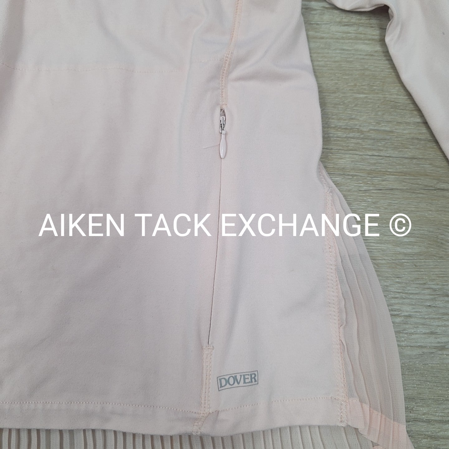 Dover Saddlery Long Sleeve Top, Size Medium