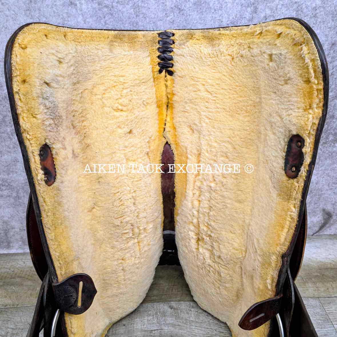 2001 Circle Y 2375 Equitation Western Saddle, 16.5" Seat, Regular Tree - Semi QH Bars