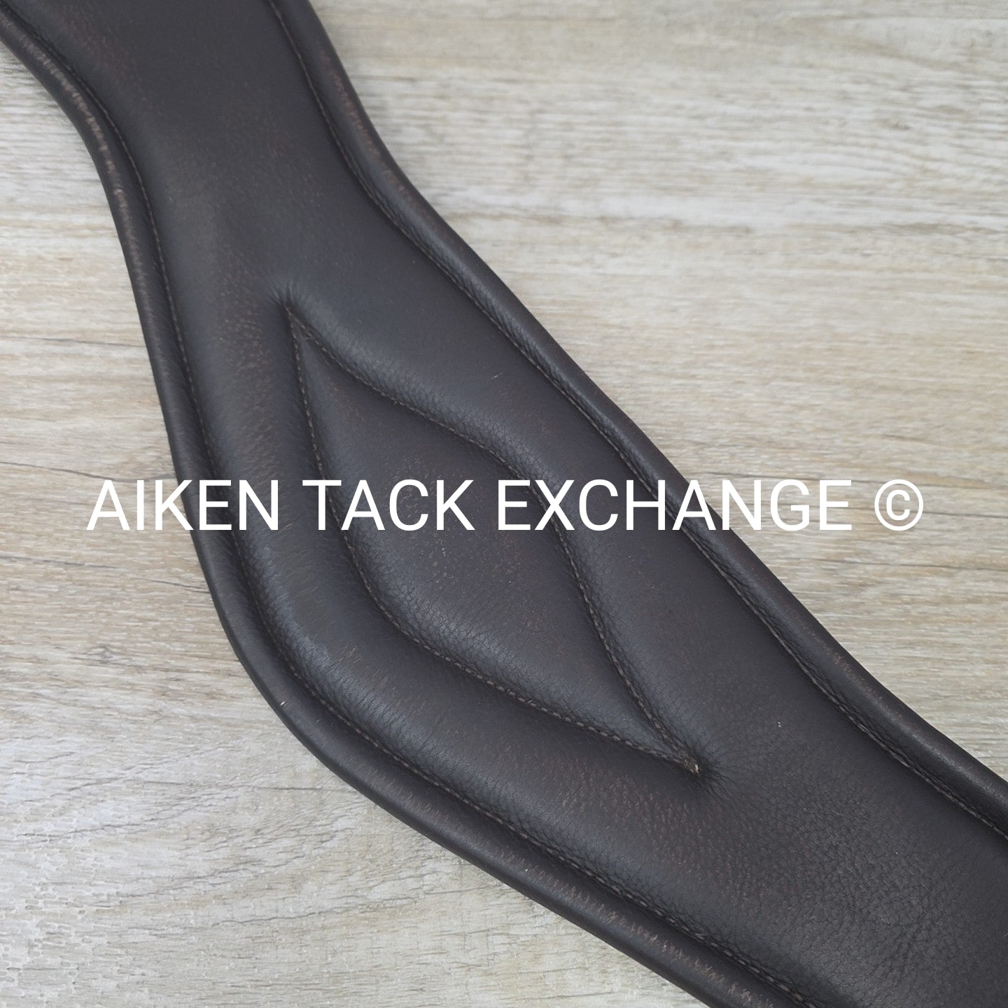 Total Saddle Fit Anatomic Shoulder Relief Girth, Brown, 54"