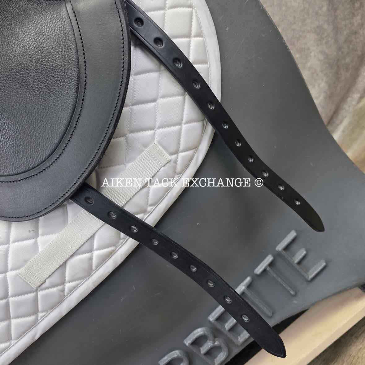 2023 Envy by Custom Saddlery Motion Monoflap Dressage Saddle, 17.5" Seat, Adjustable Tree, Wool Flocked Panels