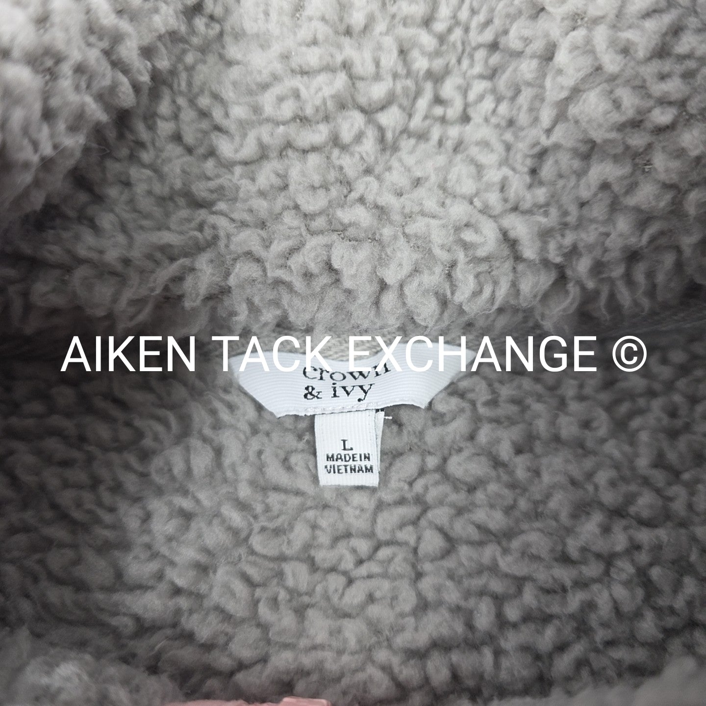 Sherpa Fleece Pull Over Sweater, Size Large