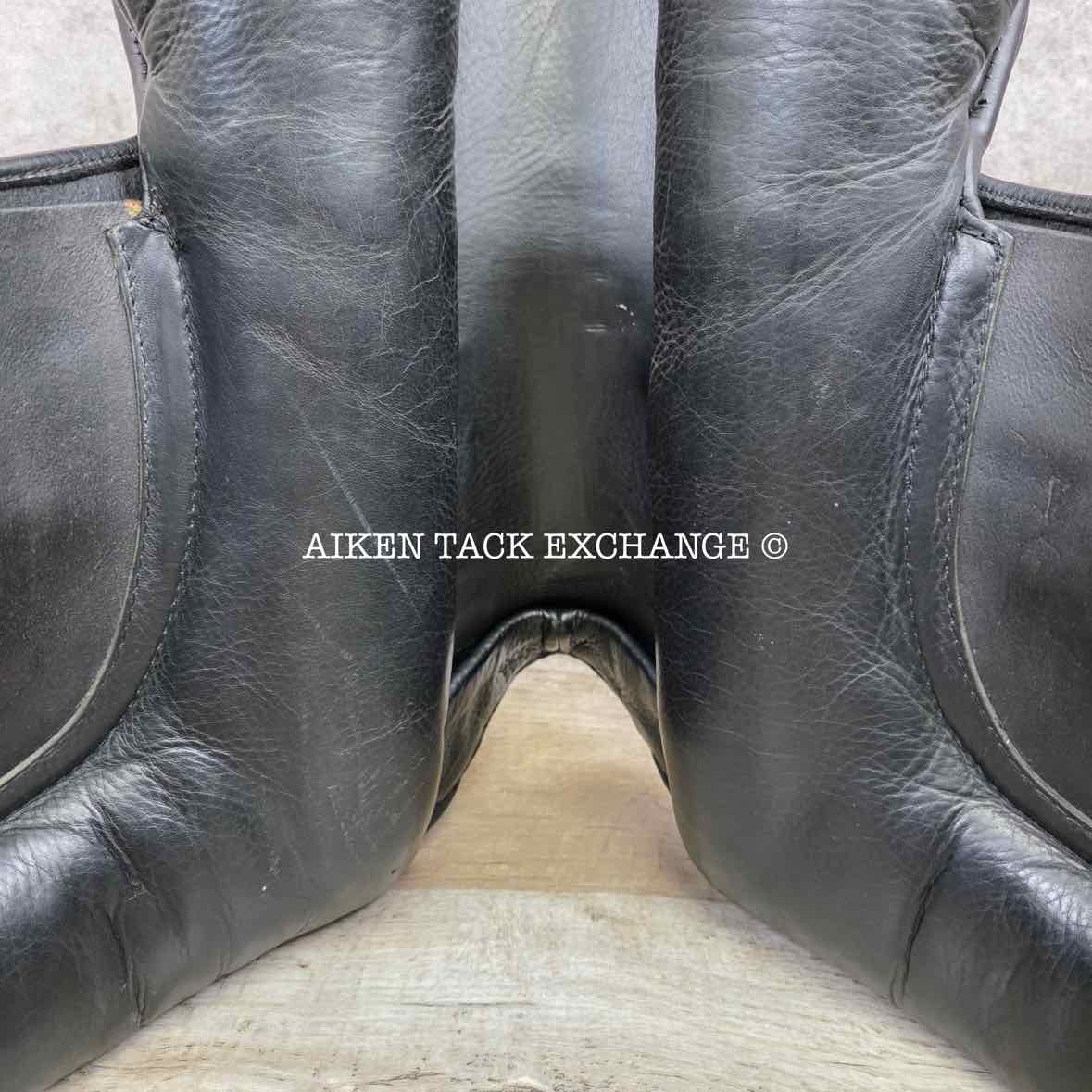 JRD Alvina Dressage Saddle, 18" Seat, Medium Wide Tree, Wool Flocked Panels