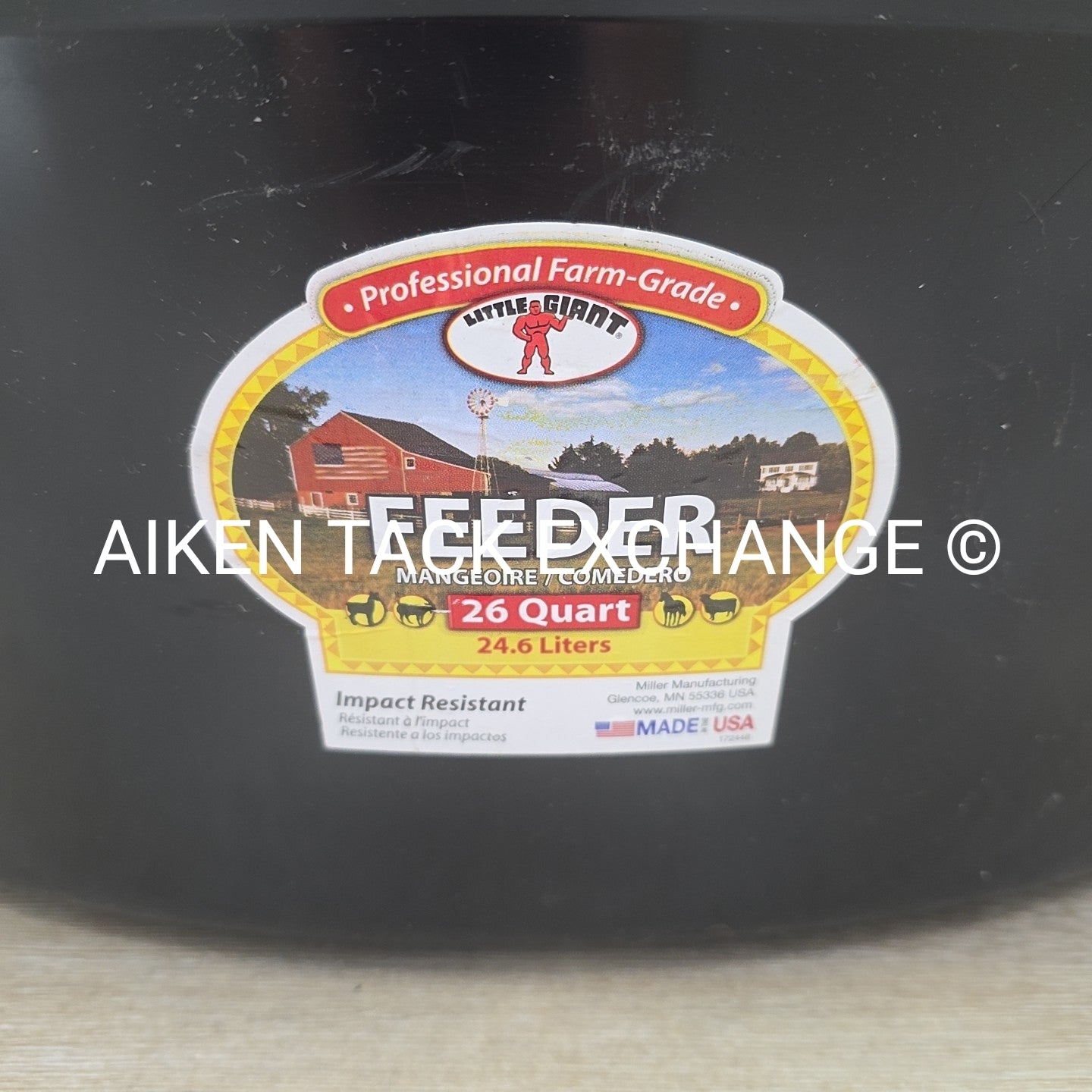 Little Giant Corner Feeder, 26 Quart