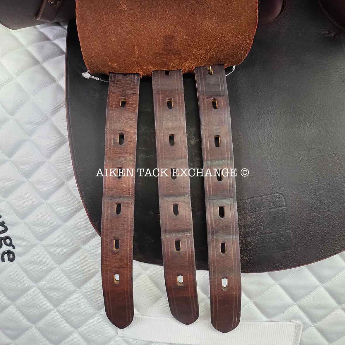 Thornhill Pro-Trainer 24K Platinum Series Close Contact Jump Saddle, 16.5" Seat, Medium Tree, Foam Panels