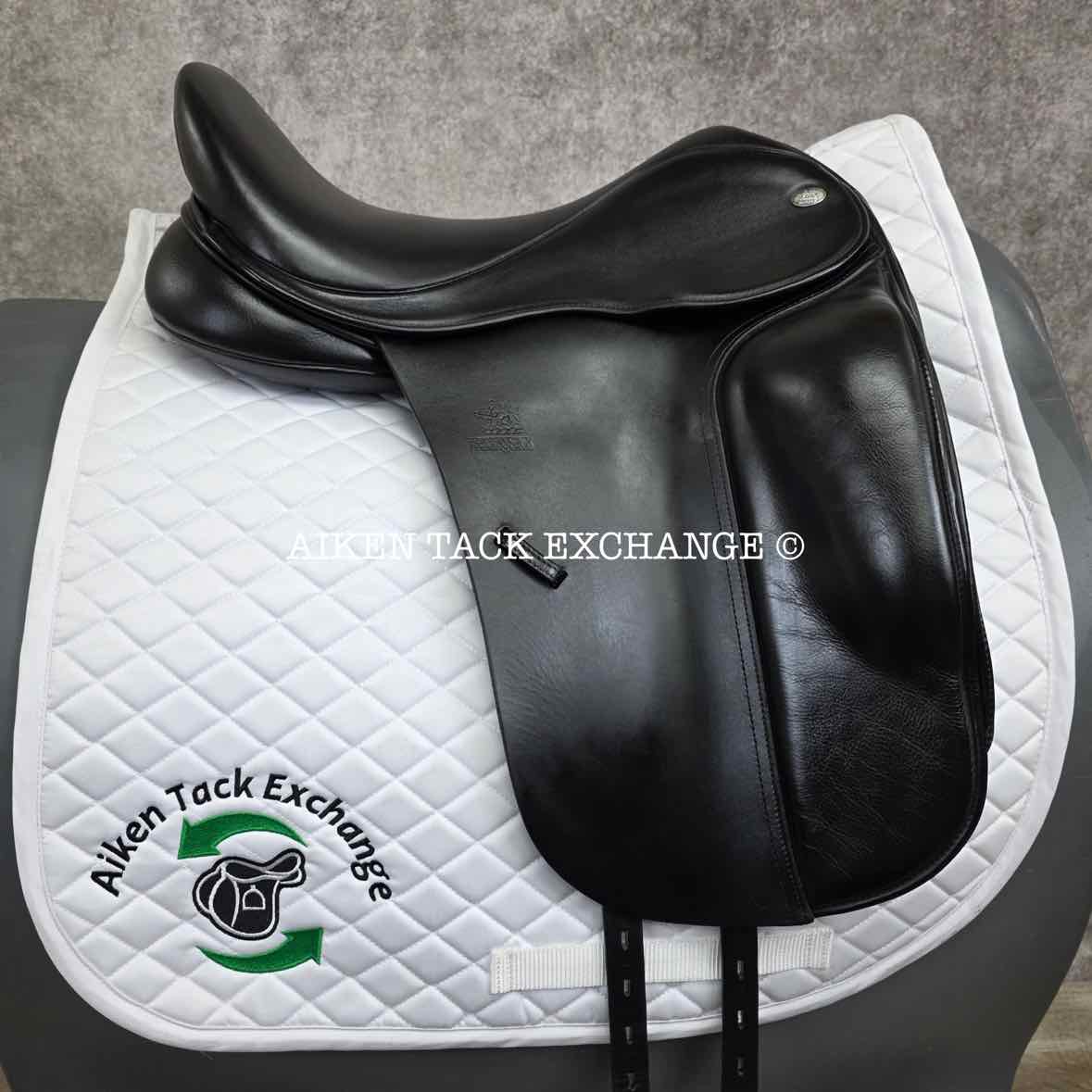 **SOLD** 2019 Fairfax Classic Cupped Flap Dressage Saddle, 17" Seat, Adjustable Tree - Changeable Gullet, Wool Flocked Panels