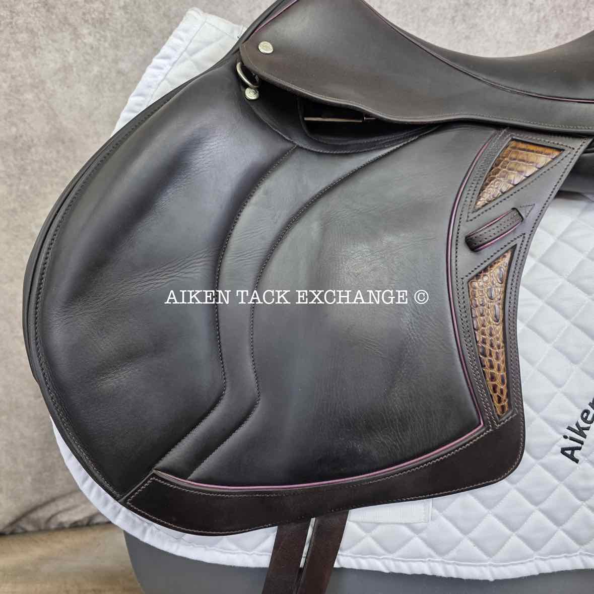 2021 Stackhouse Monoflap Jump Saddle, 18" Seat, Narrow Tree