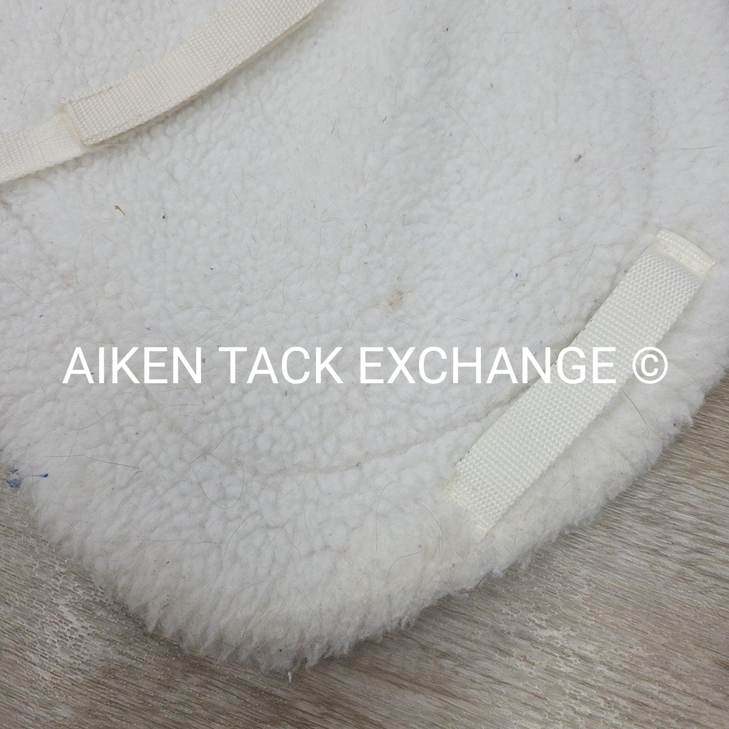 Toklat Medallion Contour Fleece Saddle Pad